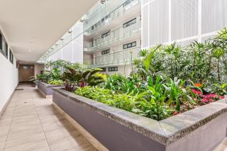 Coastal 2-Bed Apartment near Beach - 6