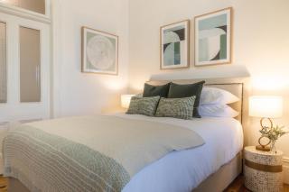 Modern 1-Bed Studio near Tramsheds - 6