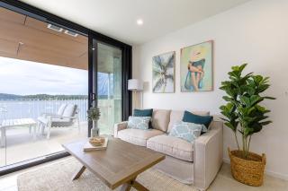 Oceanside Apartment with Bay Views - 9