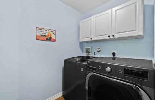 Coastal Style Retreat - 2