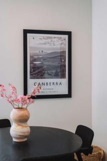 Perfect Located 1-Bed with Great Views & Parking - 4