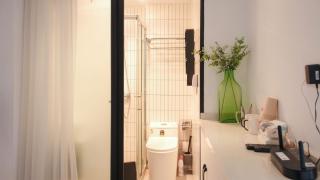 Fanhua Life IN Nanjing West Road Store 1 - 6