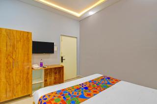 Hotel Bright Villa - 8