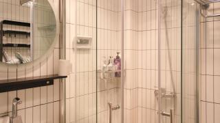 Fanhua Life IN Nanjing West Road Store 1 - 7