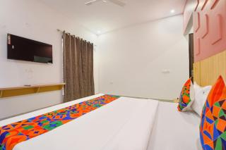 Hotel Royal Residency - 1