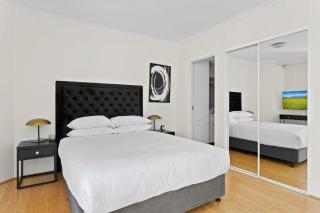 Idyllic Studio by University Campuses - 2