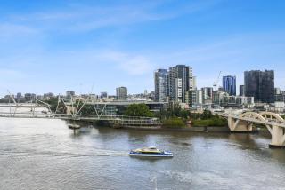 Central Brisbane Studio with Stunning River Views - 6