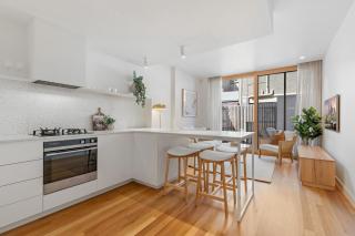 Stylish 2-bed Victorian Terrace in Carlton - 7