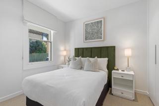 Stylish 2-bed Victorian Terrace in Carlton - 2