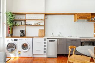 Stylish Inner City 2-Bed Unit by Fig Lane Park - 1