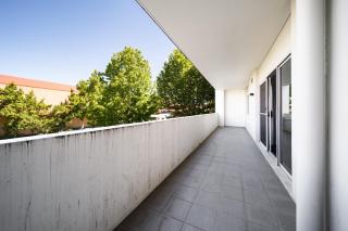 Spacious 2-Bed Conveniently by Lake Tuggeranong - 4