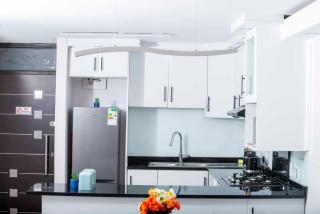 Harbour Luxe Apartment - 9