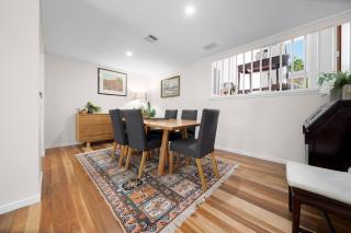 Gorgeous 2-Bed Townhouse with Patio, BBQ & Parking - 2