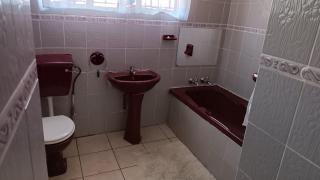 Bushman Spoor Backpackers - 4