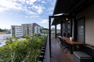 Sophisticated 2-Bed Home With Alfresco Dining - 5