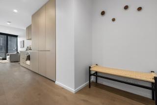 Impeccably Modern 1-Bed with Incredible City Views - 1