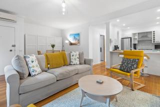 Perfect 2-Bed Inner-City Home with Pool & BBQ Area - 4