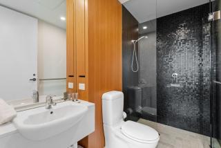 2-Bed, 500m From The Beach with Pool, Gym & Sauna - 2