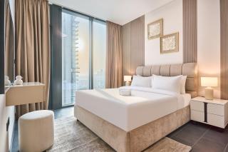 STAY BY LATINEM Luxury 1BR Plus Study Holiday Home CC 2410 Near Burj Khalifa - 3