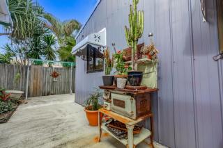 The Little Blue Shack - Quaint Granny Flat - 7