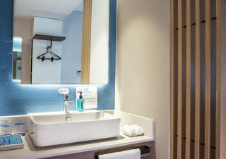Holiday Inn Express Urumqi Station by IHG - 2