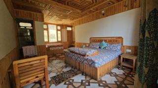 Neti Neti Cafe & Stay - 5