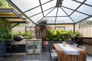 3-Bed with Beach Views and Entertainment Area - 6