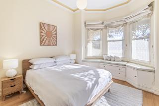 Gorgeous 2-Bed Victorian Home in Artsy Suburb - 9