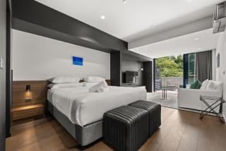 Bright Studio in Braddon with Parking - 0