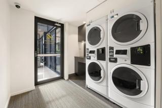 Braddon Studio: Parking & BBQ - 3