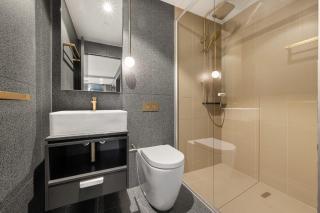 Modern Studio with BBQ Area - 8