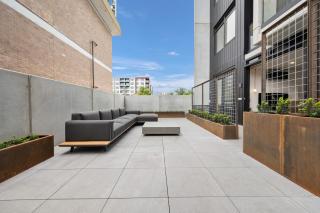 Modern Studio with BBQ Area - 3