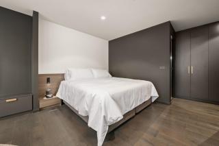 Braddon Studio with BBQ Area - 9