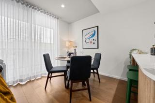 Chic and Elegant 1-Bed in Unbeatable Location - 4