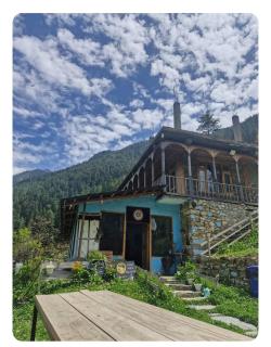 Neti Neti Cafe & Stay - 0