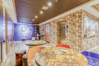 Exquisite 2BR Seafront Haven with Resort Lifestyle and Panoramic Sea Views, Near Faqiat Beach and Campsite, Mina Al Fajer D, Fujairah by Deluxe Holiday Homes - 7