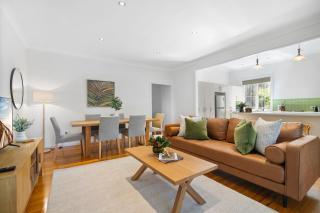 Bright 3-Bed with Garden by Banks Street Reserve - 9
