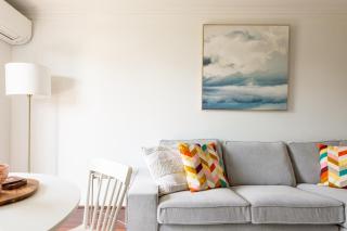 Green Views & Great Location Inner-City 1-Bed - 1