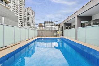 Studio3 Chic Bondi Abode with Pool & AC - 8