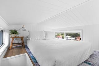 Cute 1-Bed Tiny House with Garden in Nature - 6