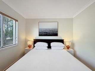 Pet-Friendly 2-Bed Beach House with Garden & BBQ - 1