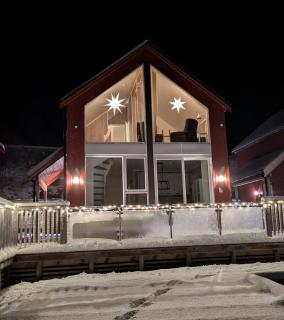 Waterfront Suite l Ballstad l Lofoten l Norway - 0