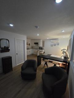 Comfortable Luxury Studio - 1