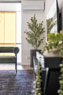 Elegant 2-Bed with Balcony by Parks and Amenities - 1