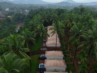 Hipnoetic Goa - Luxury Private Pool Cottages - 6