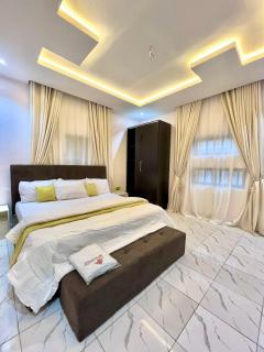 De-luxuria Shortlet Apartment Limited - 5