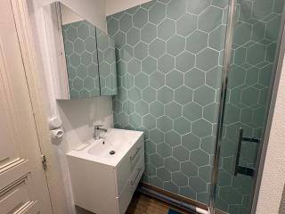 Reims Hyper-Centre Charmant Appartement à 2 pas de la Cathédrale - 3