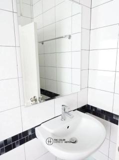 The Color Express Hotel - 3