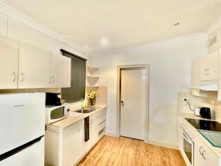 Deluxe Whitmore Studio - 7