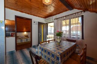 Apartments Milenko 547 - Vodice - 2